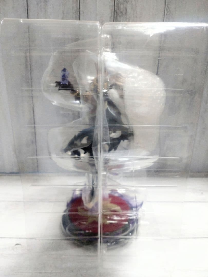 ファイアーエムブレムif ダークブラッド カムイ フィギュア