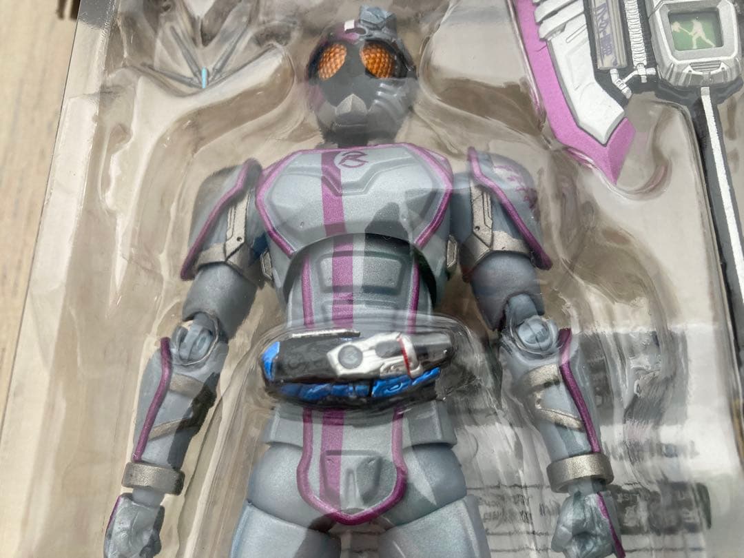 仮面ライダーチェイサー＆マッハ フィギュアセット　S.H.Figuarts