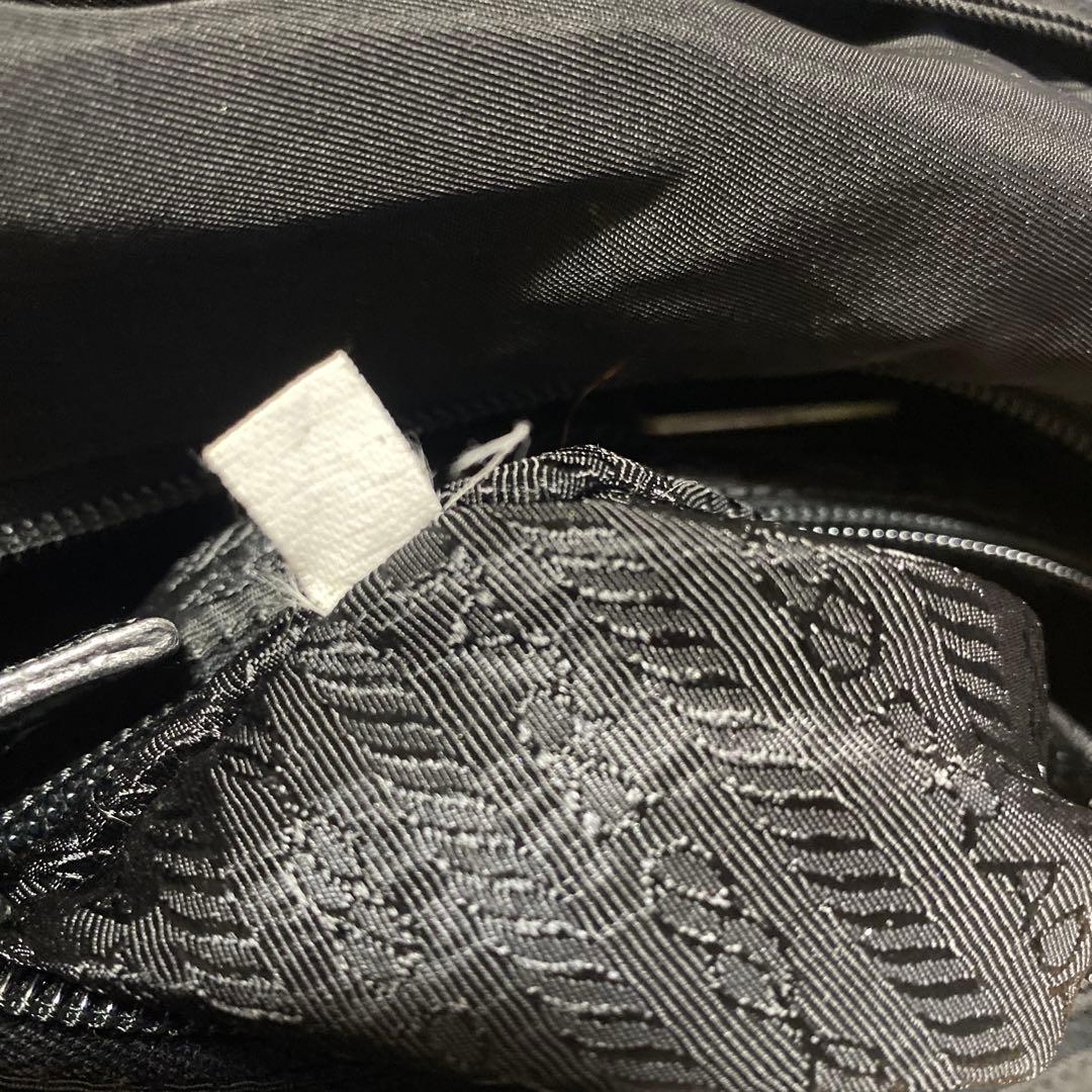 ✨美品✨PRADA トートバッグ ハンド ナイロン ロゴ 三角プレート 黒