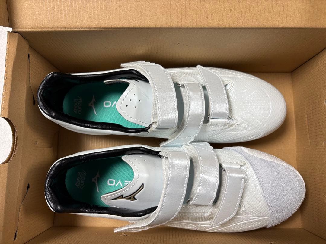 Mizuno ホワイト スパイクシューズ