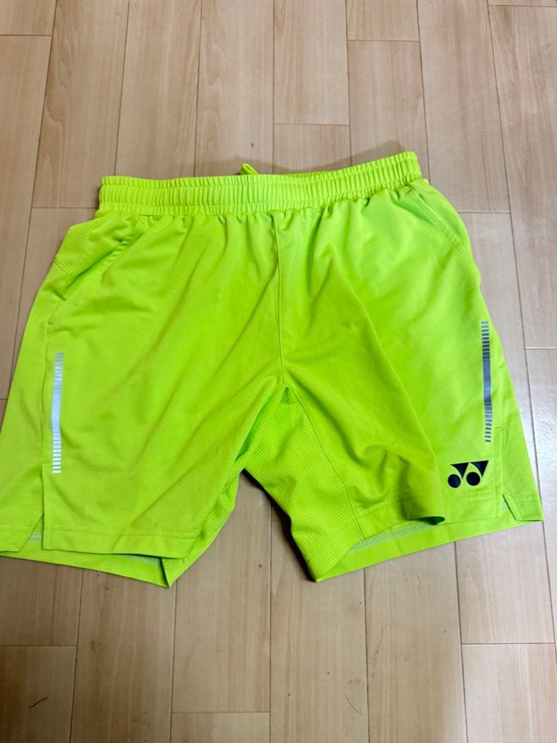 バドミントン　ハーフパンツ　アクセルセンモデル　サイズＬ