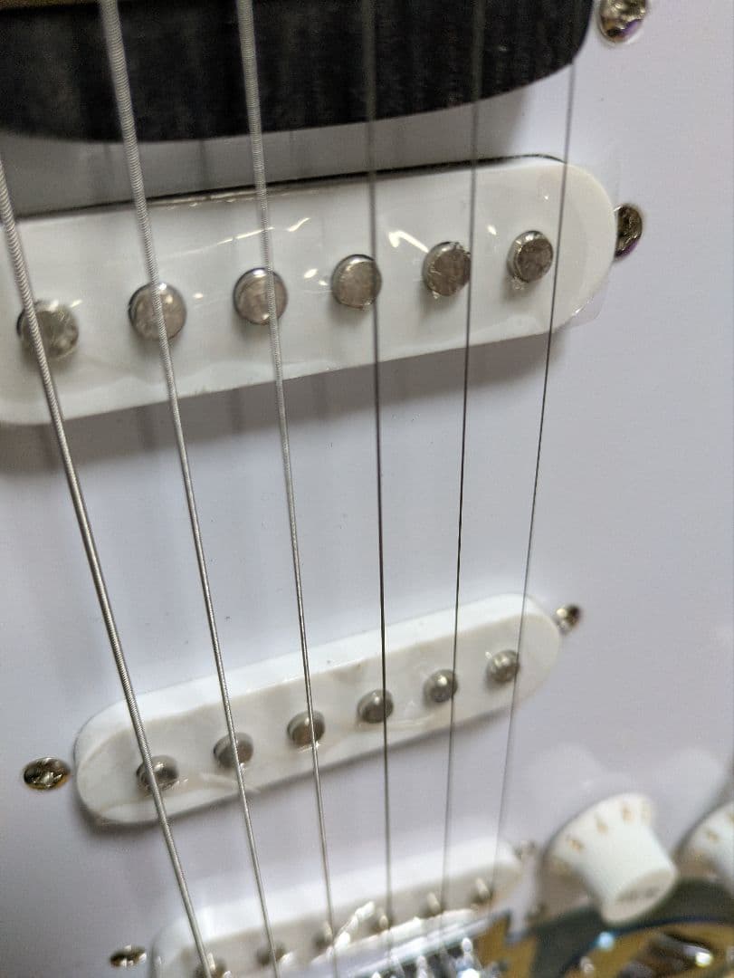 フォトジェニック　エレキギター　ストラトキャスタータイプ　ライトブルーメタリック