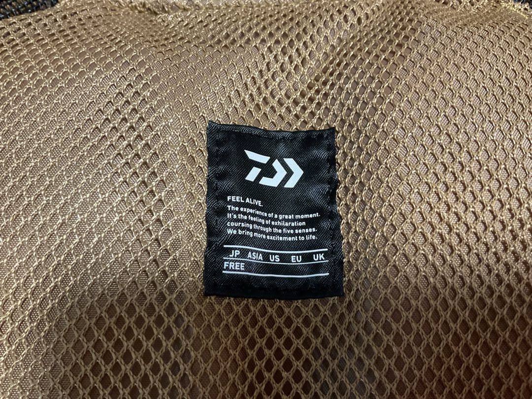 Daiwa ダイワ ライトフロートゲームベスト DF-6421 ベージュ