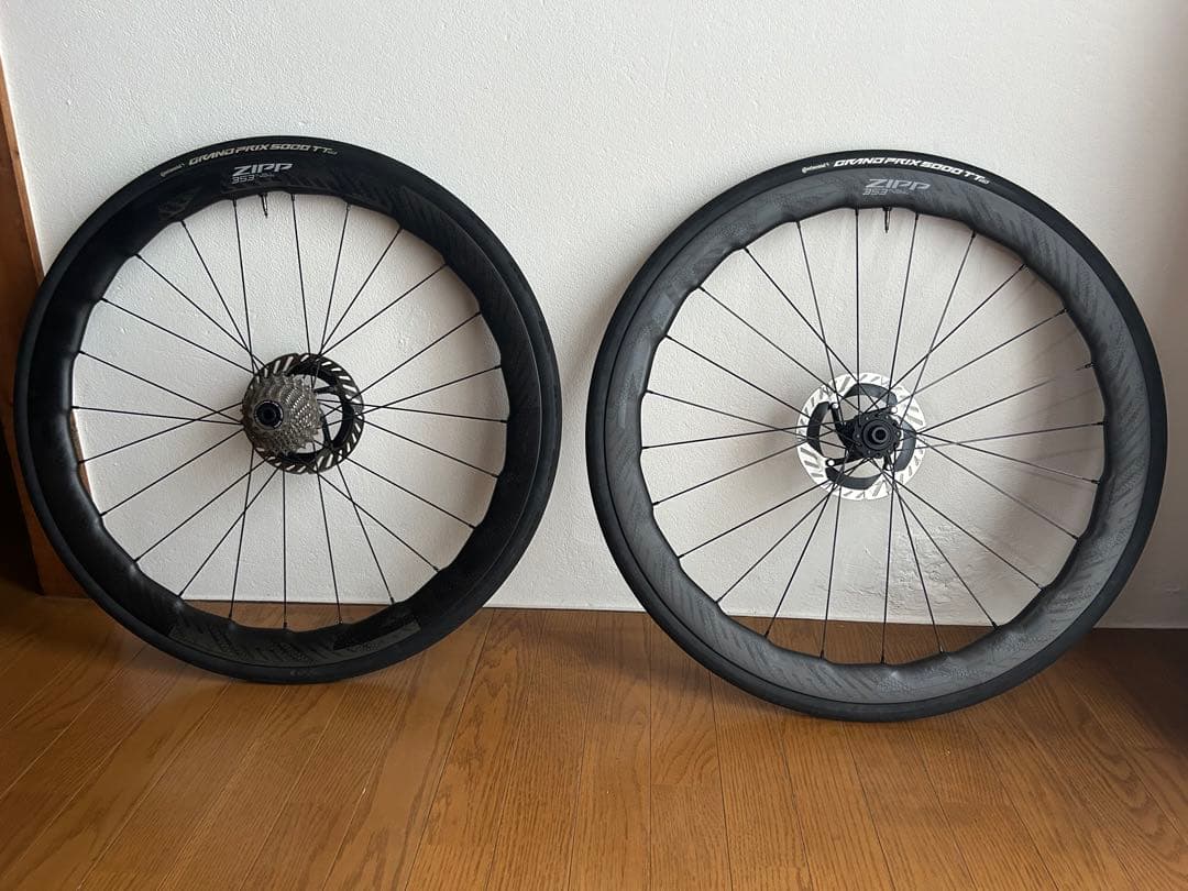 ZIPP NSW353カーボンホイール 28インチ チューブレスタイヤ