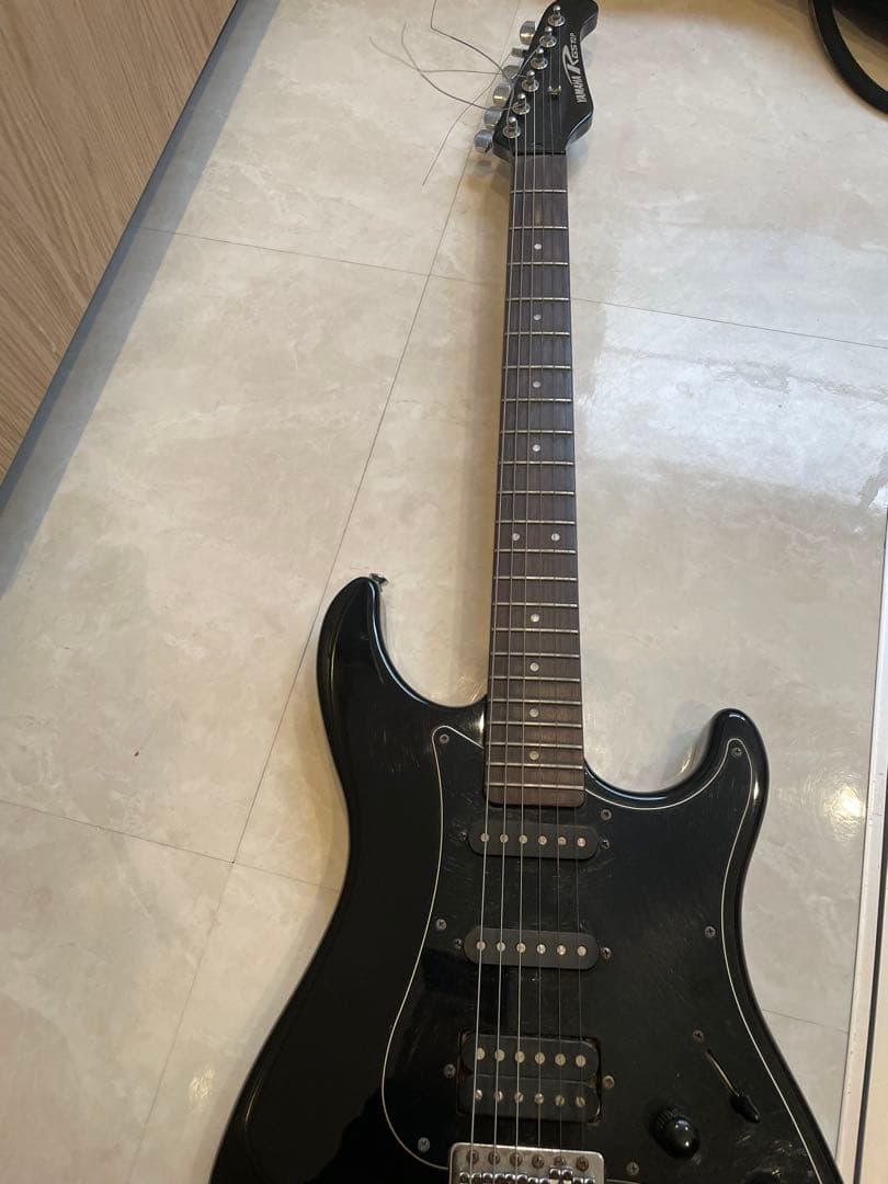 YAMAHA RGS 112P ブラック色 エレキギター