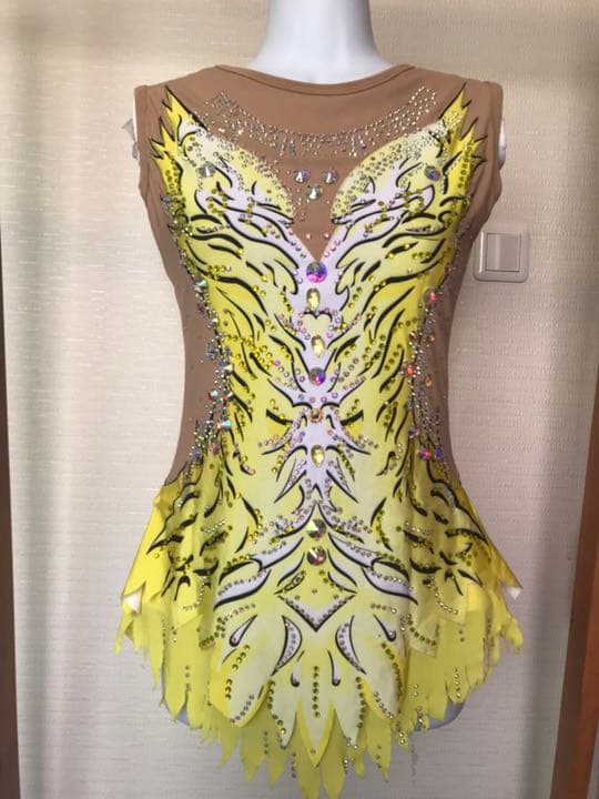 新体操レオタード　１６０　セレクション