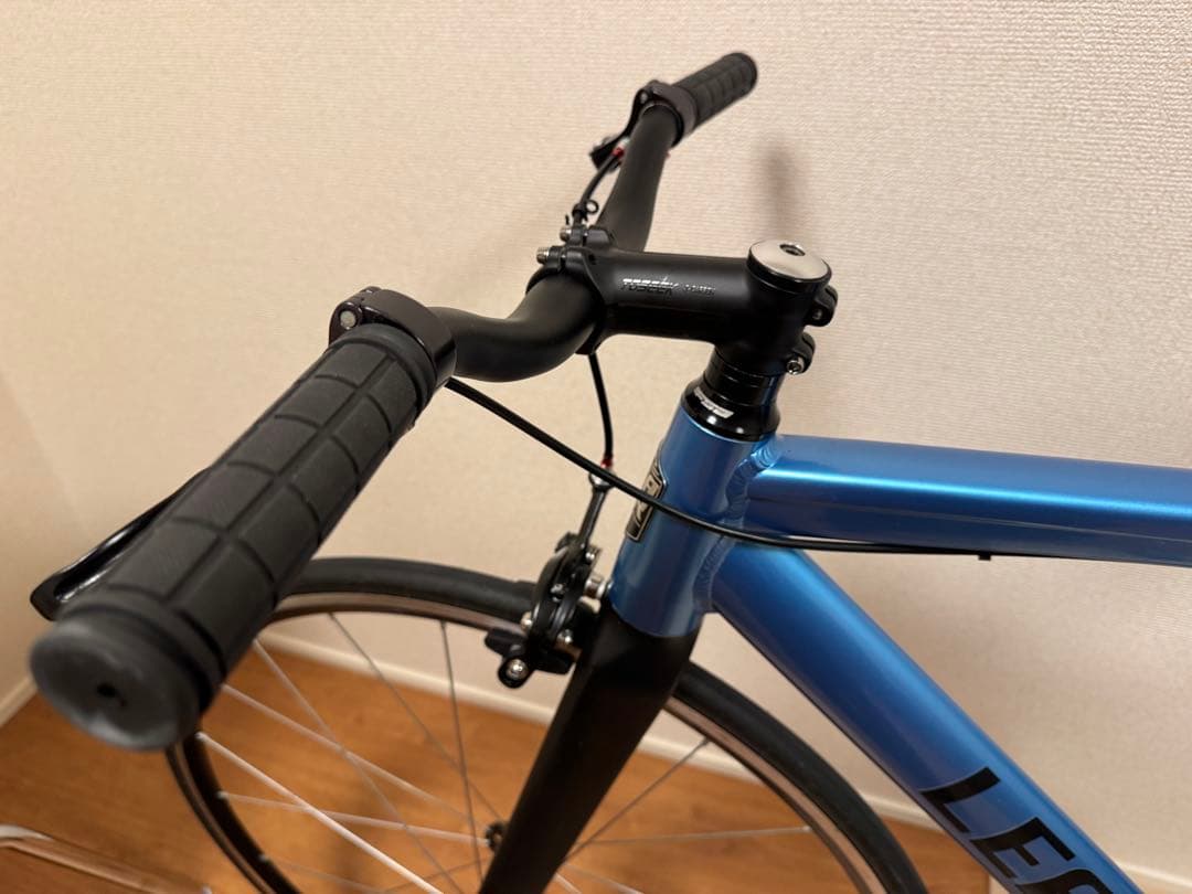 LEADER CURE Lサイズ　おまけあり　送料別配送可能