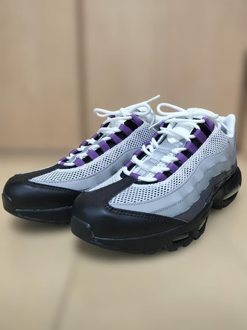 【新品・未使用品】ナイキ　エアマックス95　ディスコパープル