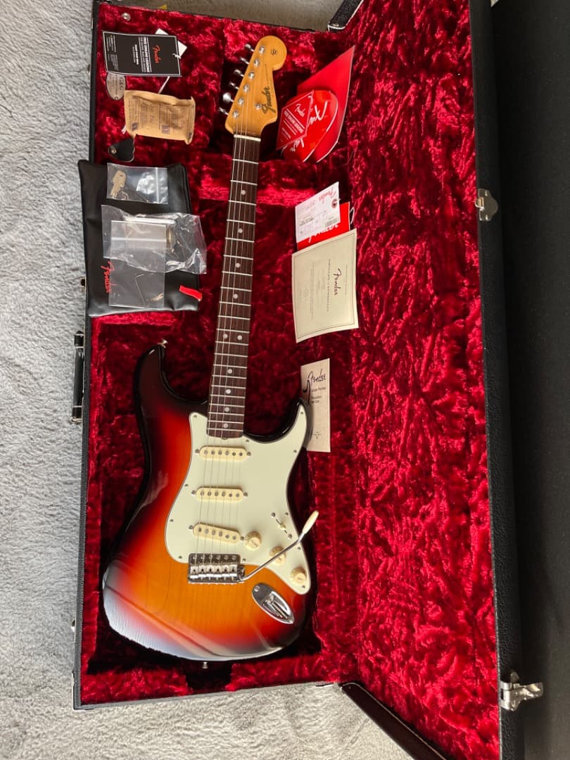 ギター FENDER American Original 60 Stratocaster