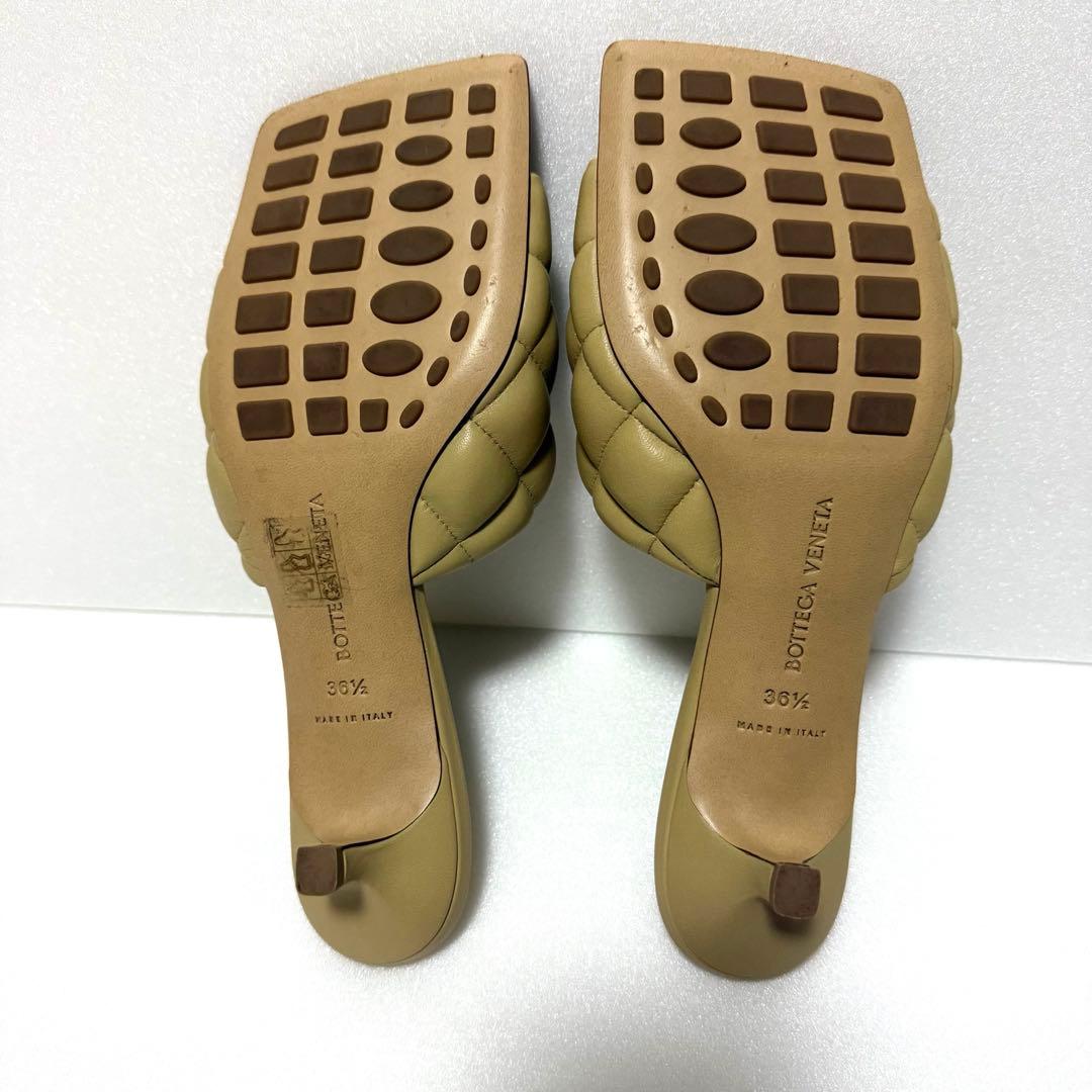 【極美品】ボッテガヴェネタ サンダル 36.5 パデッド ミュール ベージュ
