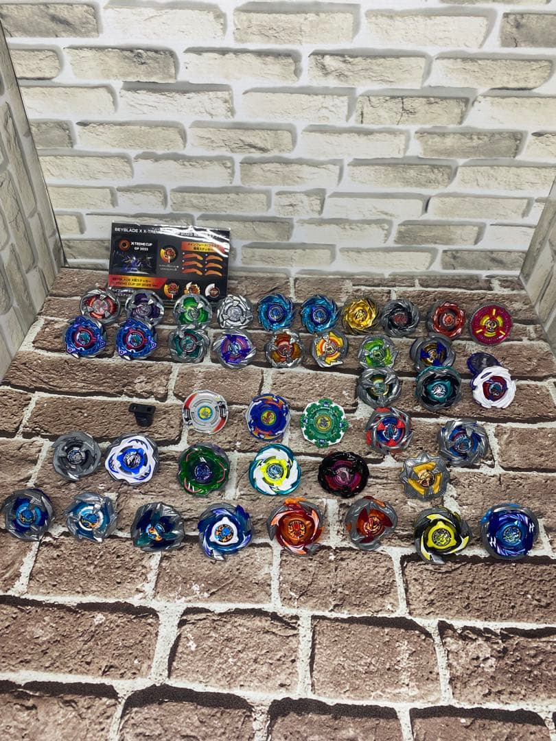 k*o様 ベイブレードx 40個まとめ売り