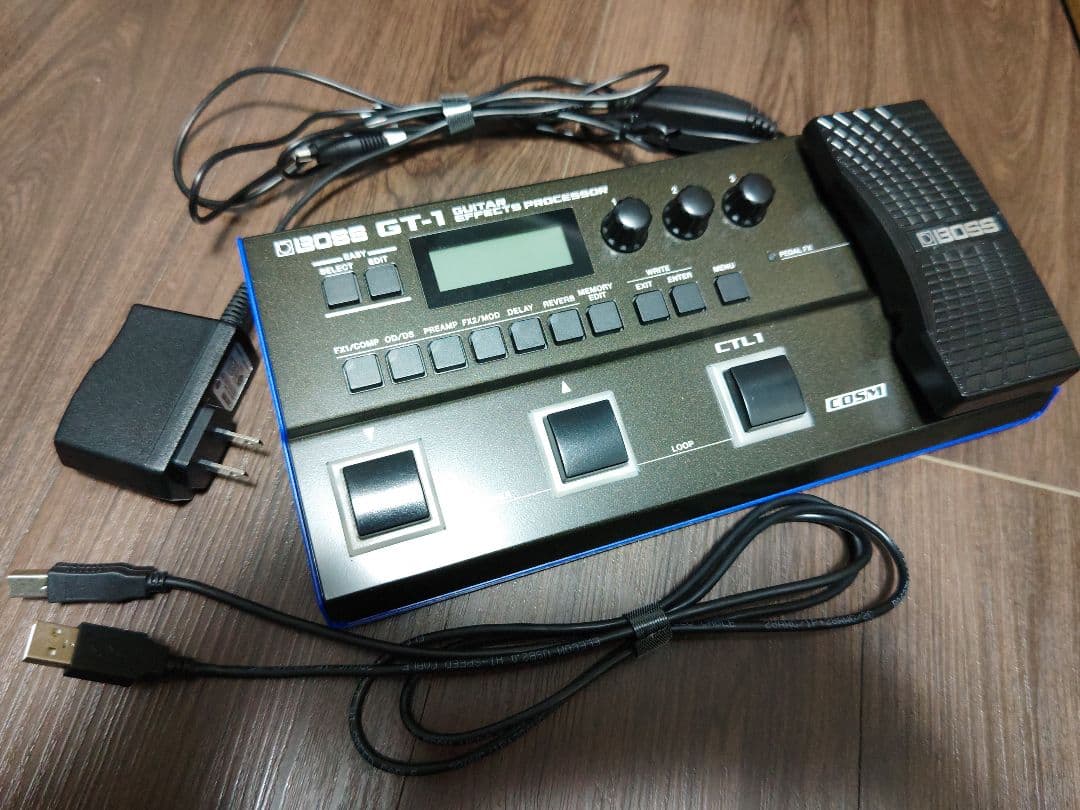 BOSS　マルチエフェクター　GT-1