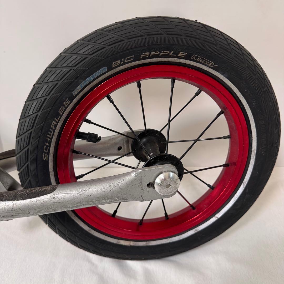 ストライダープロ　シルバー　カスタム　ランバイク　ゴムタイヤ付