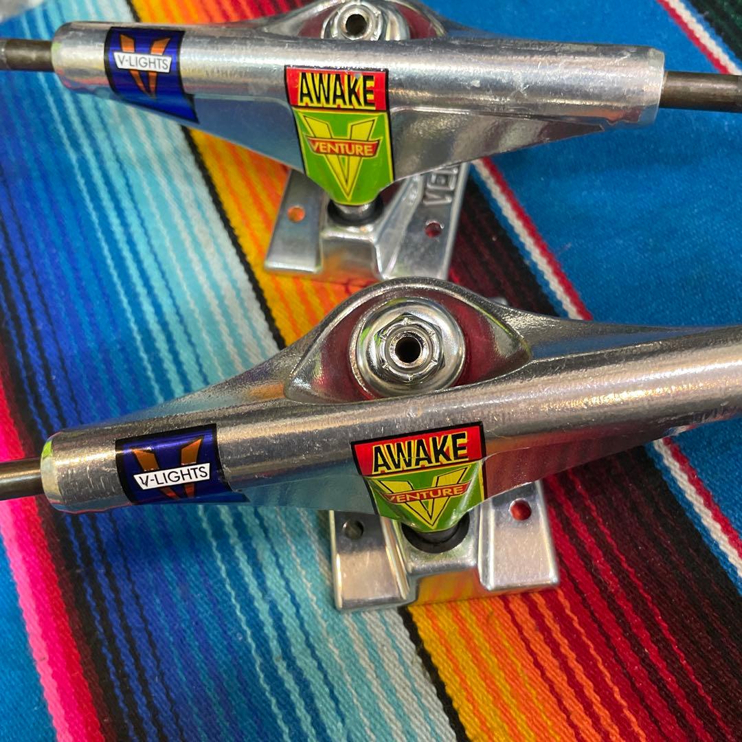 Venture Awake トラック シルバーvライト　5.6
