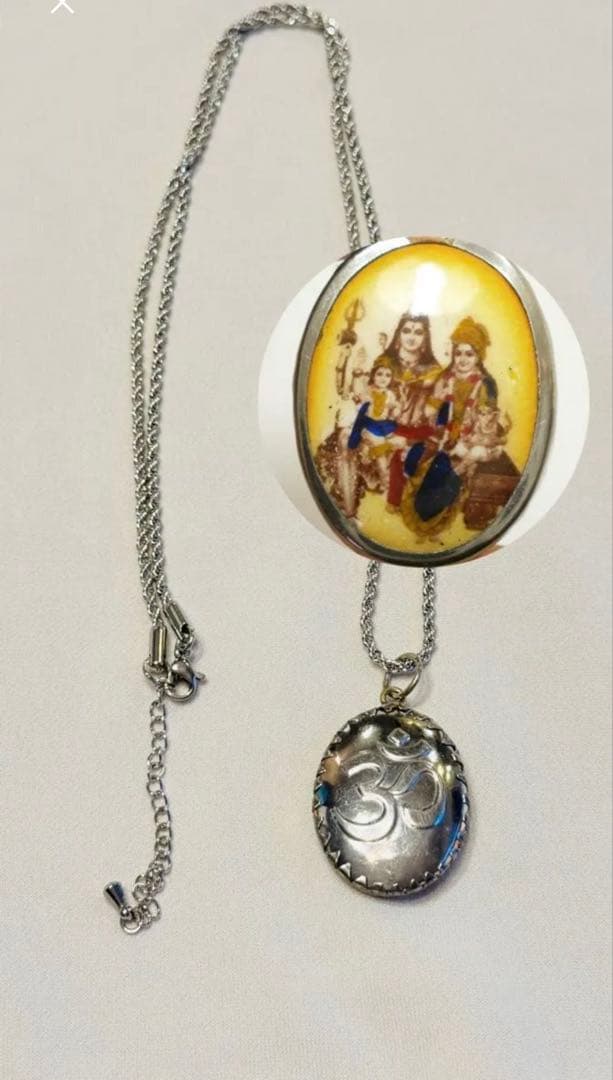 シヴァ神様　ネックレス　ペンダント　ヒンドゥー教　オーム　藤井風さん