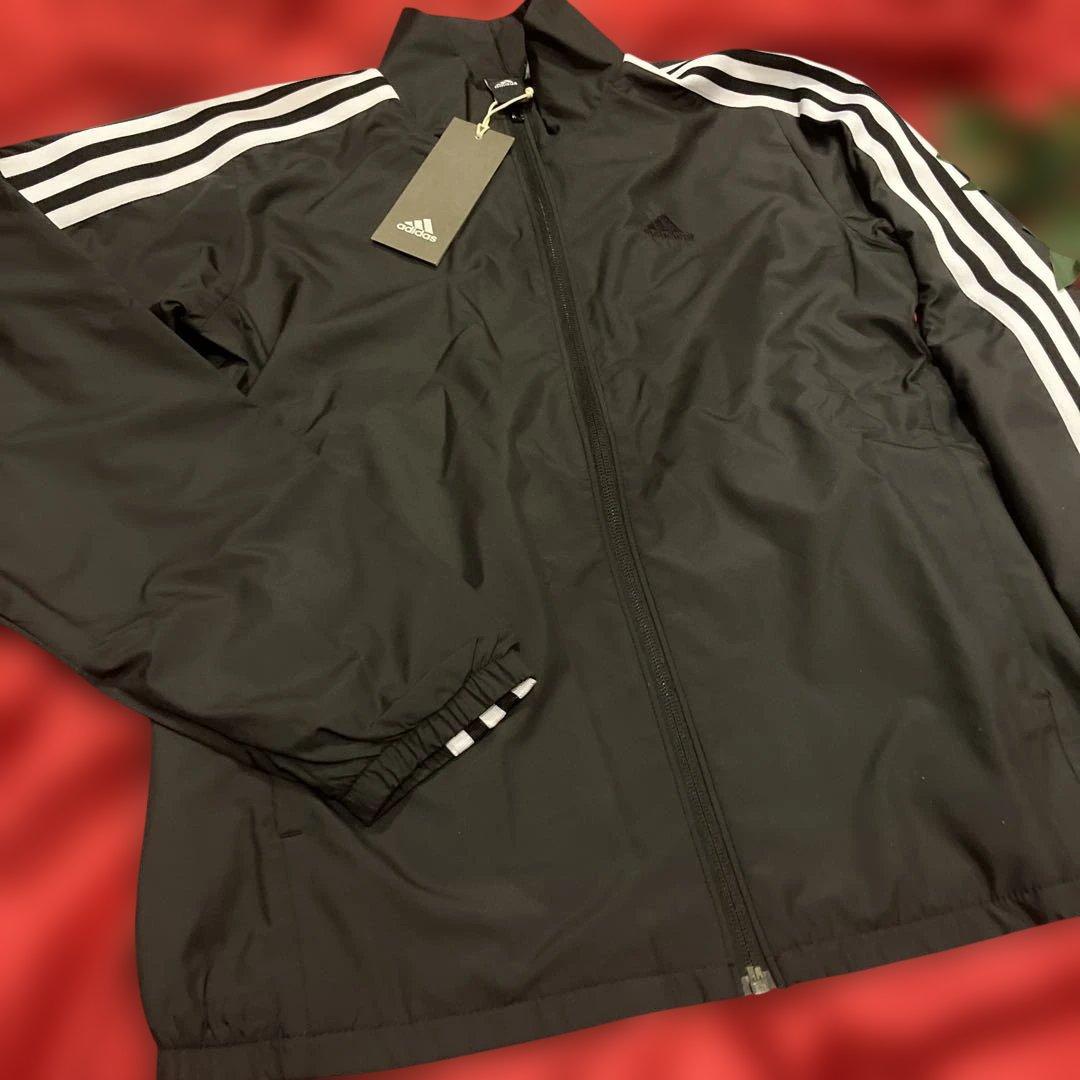 adidasアディダス　レディースセットアップ Sサイズ　新品タグ付即購入OK！