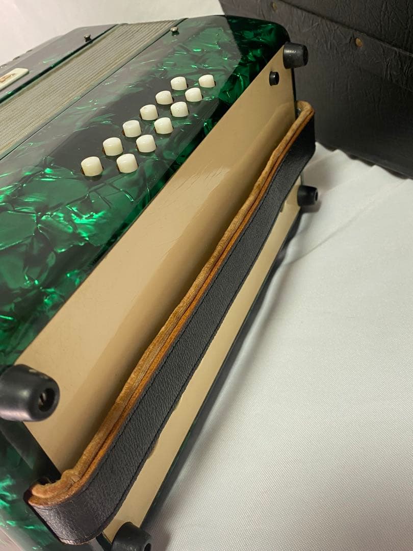 2745❣️ YAMAHA ヤマハ アコーディオン 25鍵盤 12ベース