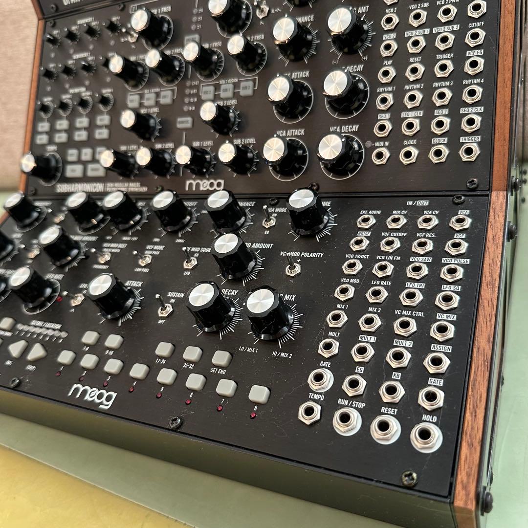 MOOG シンセ mother32 subharmonicon DFAM①