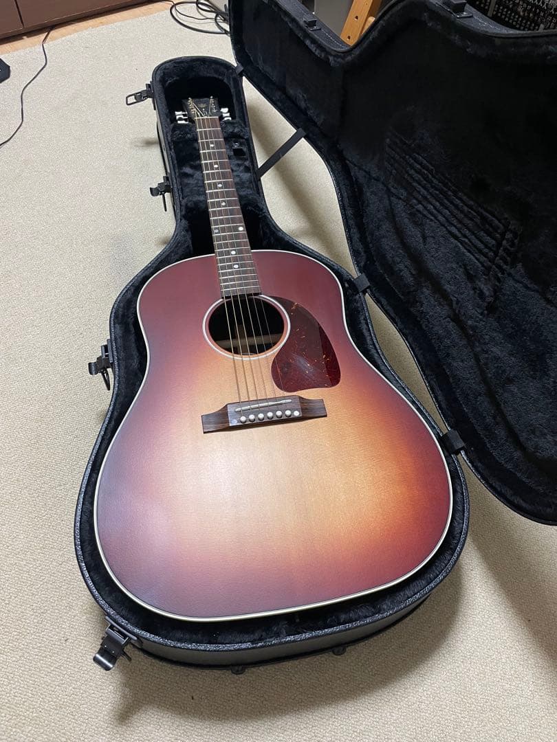 ギブソンJ-45 Studio Satin Rosewood （ハードケース付）