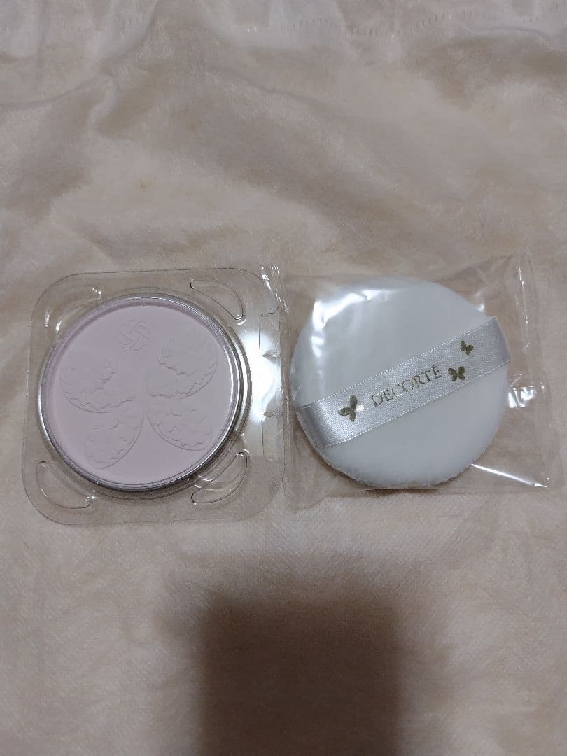 コスメデコルテ　マルセル・ワンダース　フェイスパウダー2025年　限定品