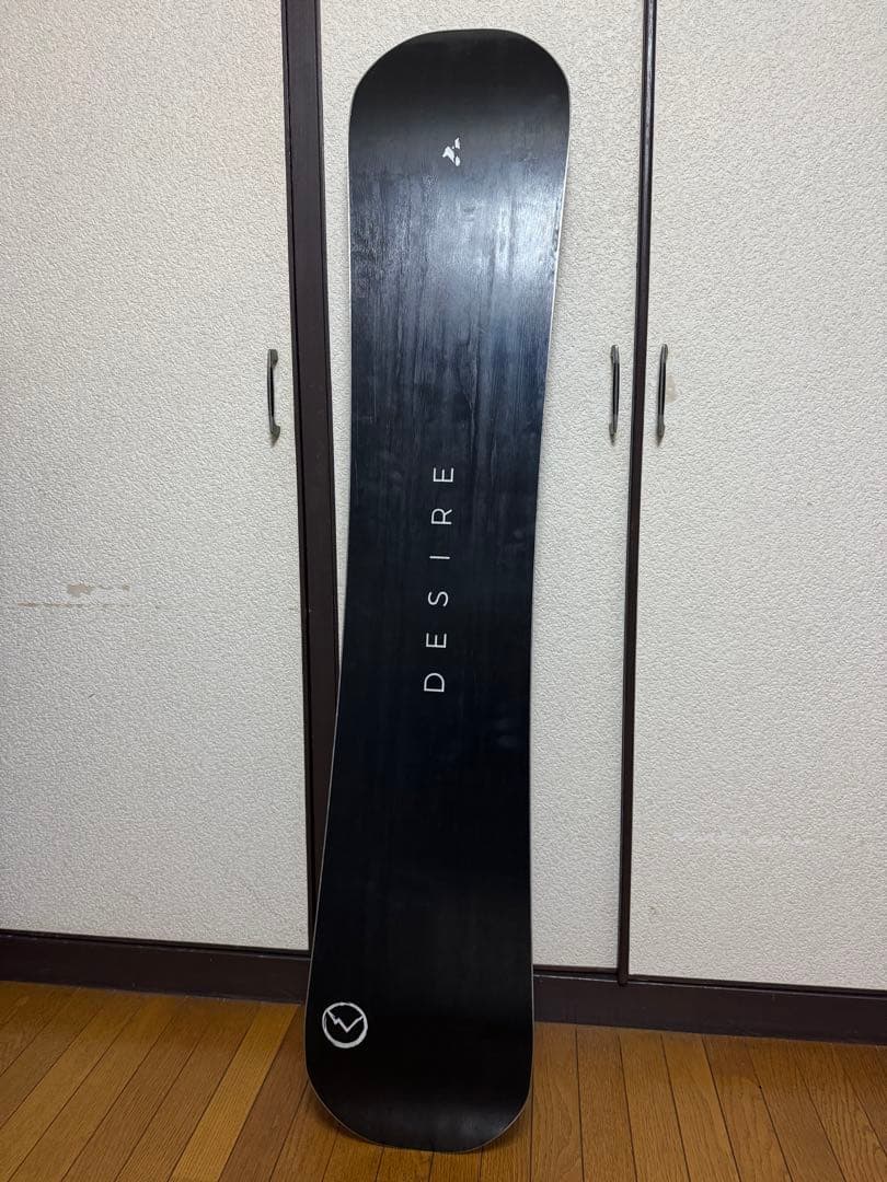 NV DESIRE スノーボード　November