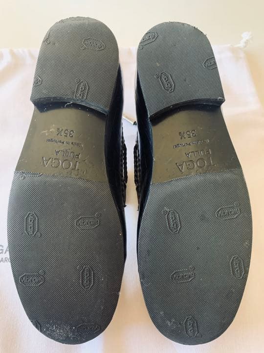 【TOGA PULLA 】レザー EMBOSSED ローファー