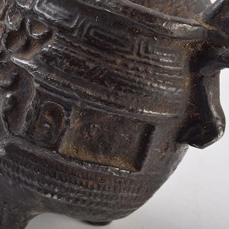 中国　古銅宣徳銅　山水文刻　三足香炉　V　R9217