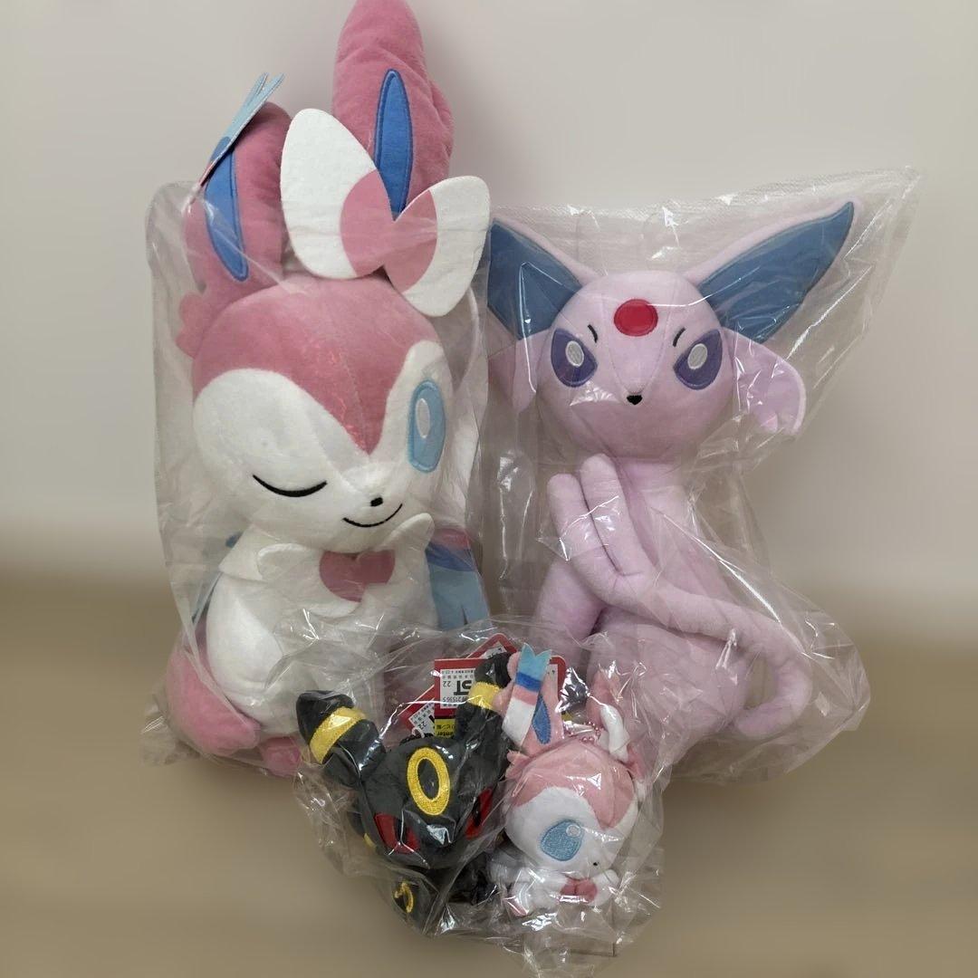 ポケットモンスター　ニンフィア、エーフィ、ブラッキー＋イーブイ＋シャワーズ