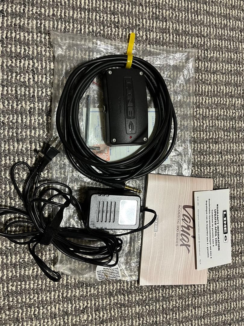 ギター Line6 Variax acoustic nylon 300