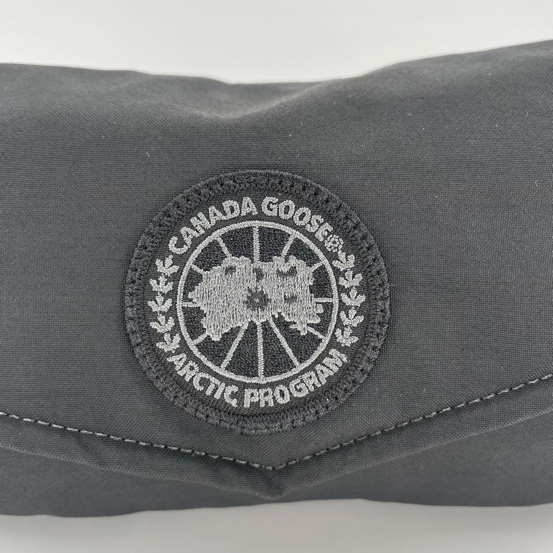 T*T様 【極美品】  カナダグース ミニウエストパック