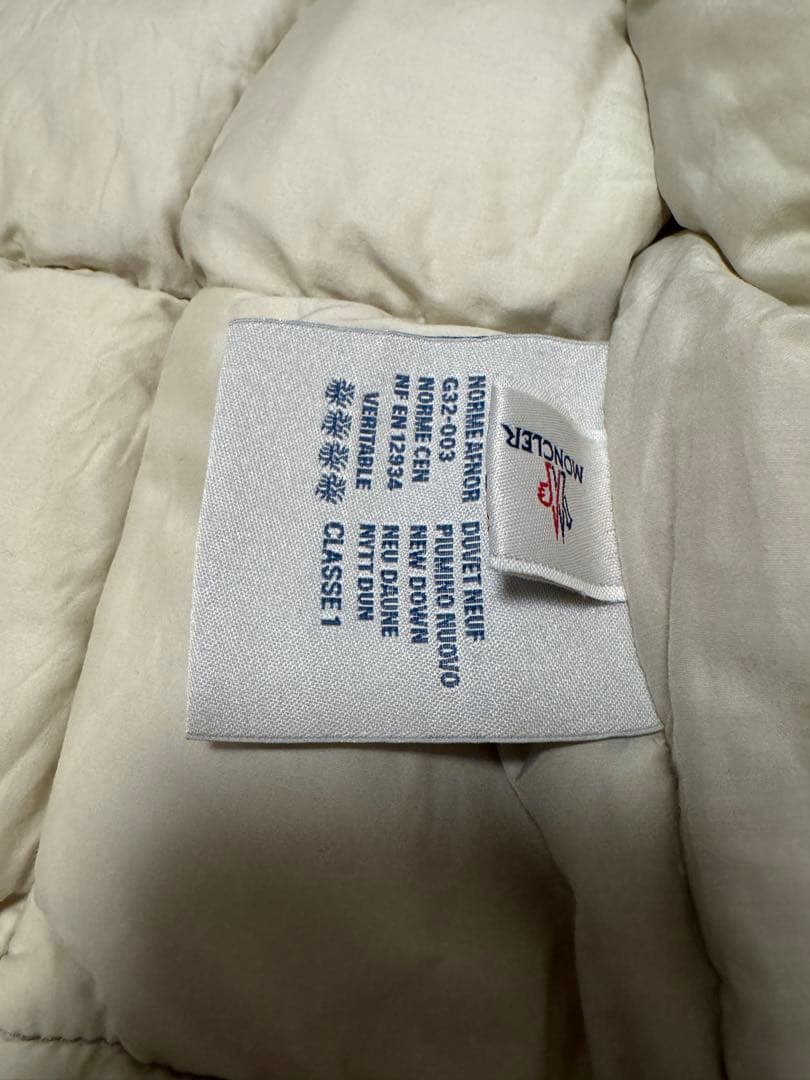 MONCLER 希少なグレー チェック柄 ダウン⇒三日月