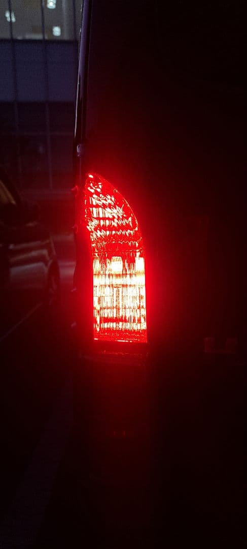 ハイエース テールランプ 自家キャンディーブラウン塗装