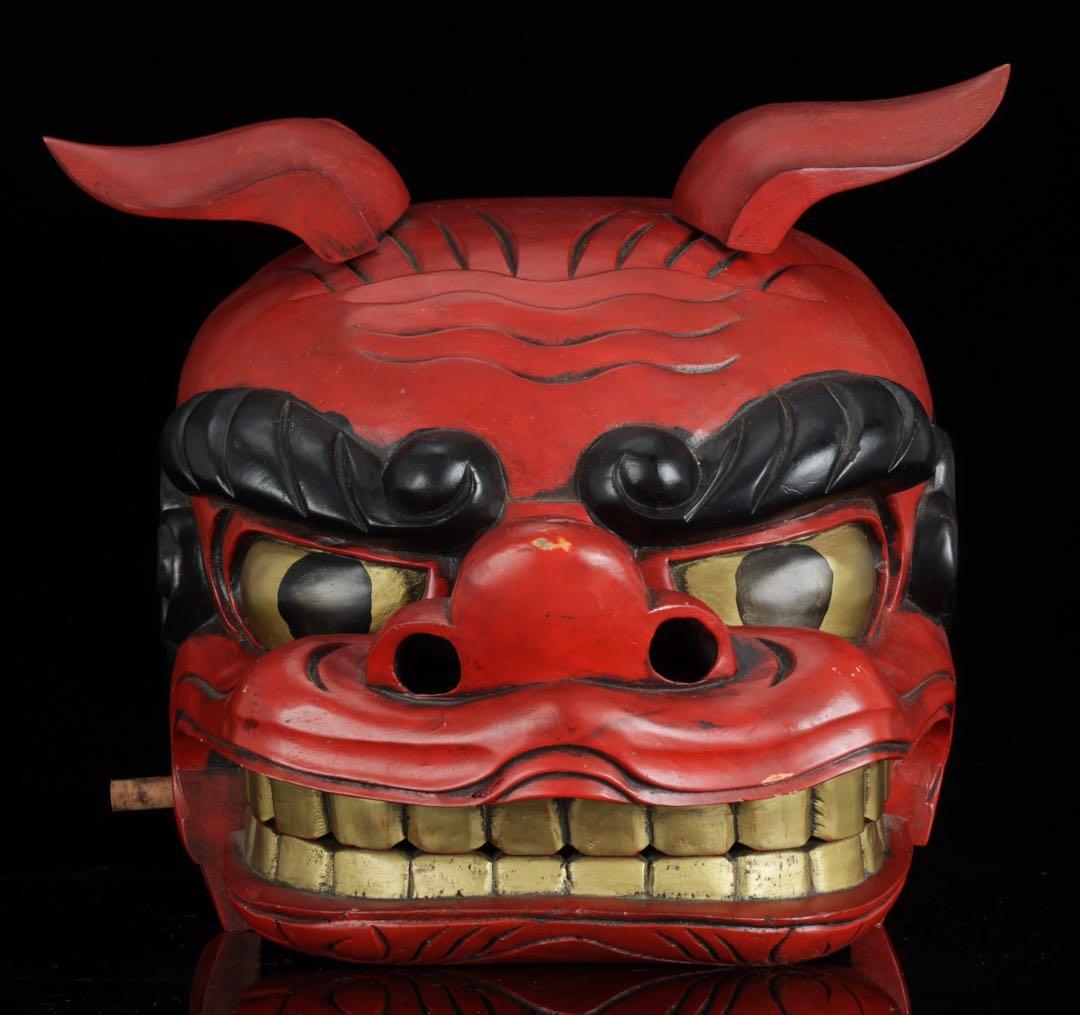 時代物 木彫獅子頭 朱漆塗金彩 幅34cm 獅子舞 神楽面 魔除 縁起物 骨董品