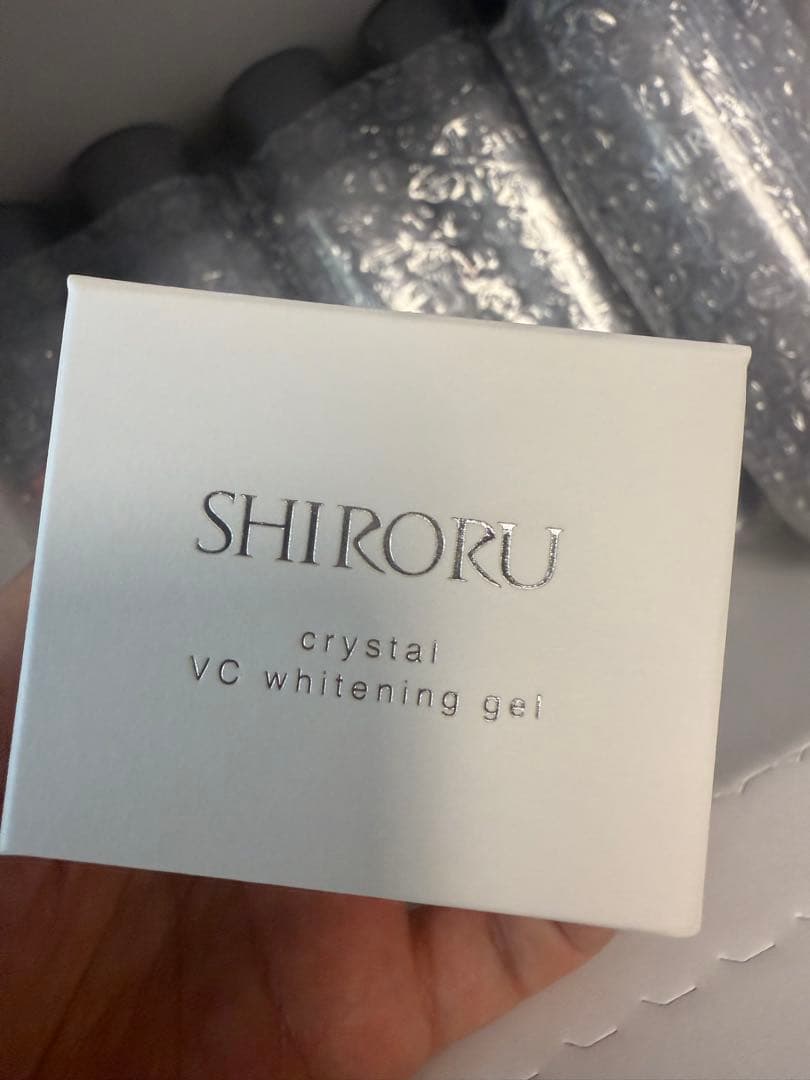 シロル【SHIRORU】クリスタルホイップ ブラック　6本