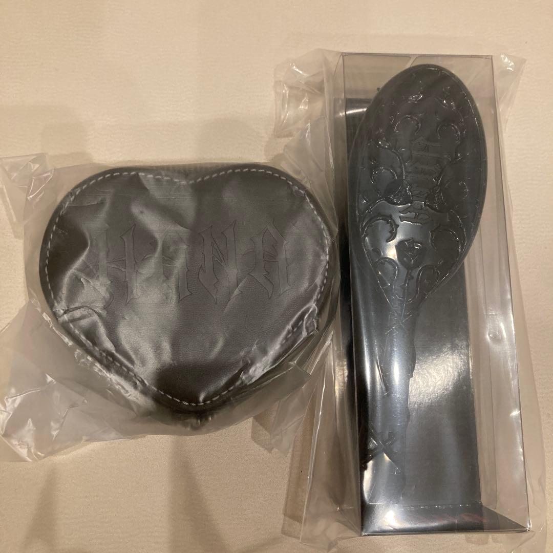 【新品未開封】HANA BAD LOVE アクセサリーケース ヘアブラシ