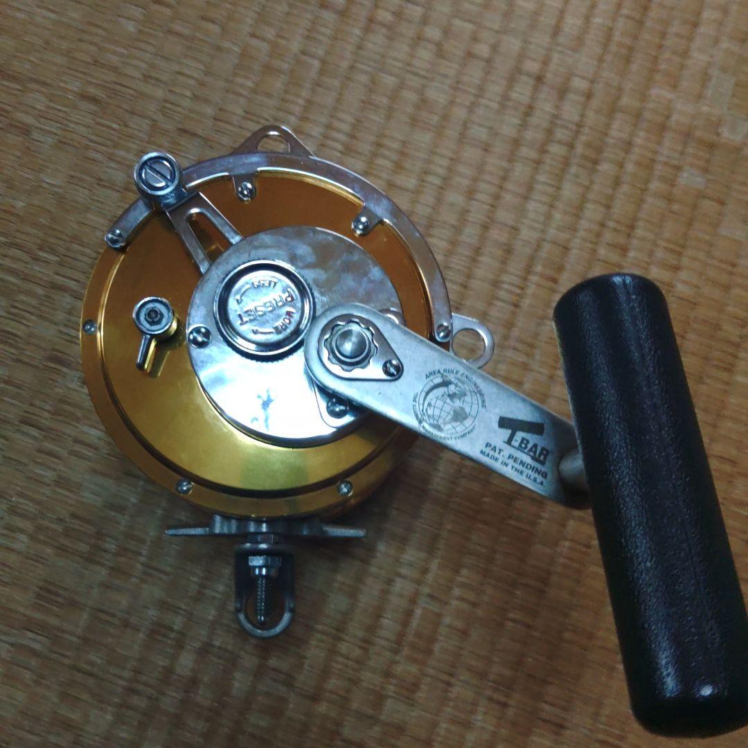 美品PENN インターナショナル80STW 希少ティブロンT-BARハンドル