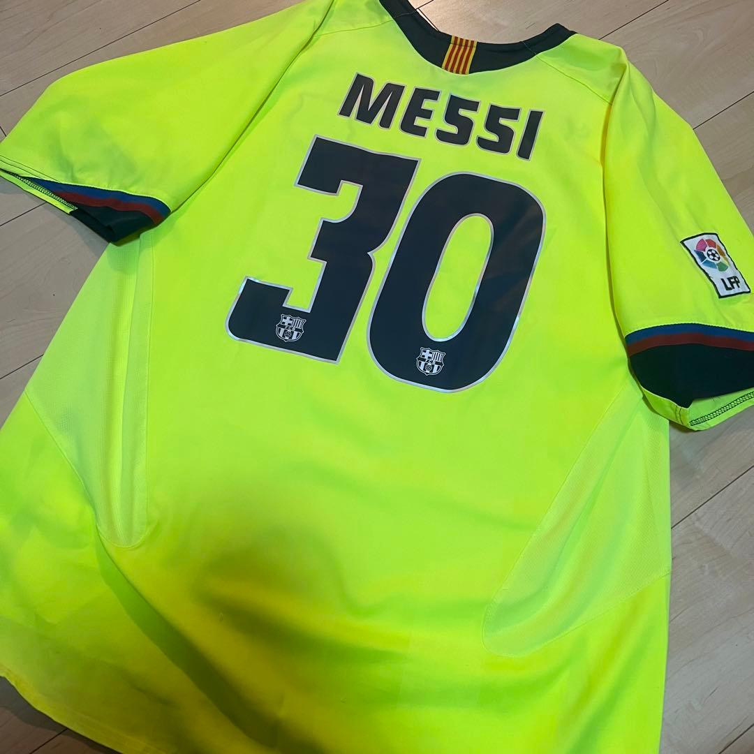 【極希少品】05/06 FCバルセロナNo.30リオネル・メッシAWAY