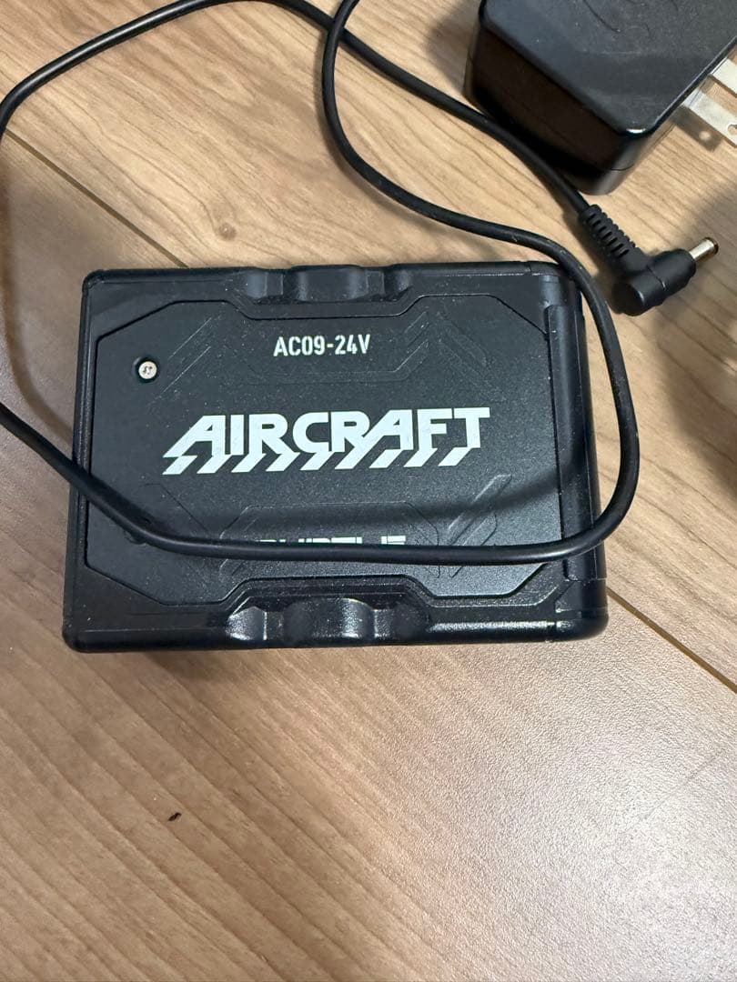 BURTLE AIRCRAFT 24V Li-ion バッテリー