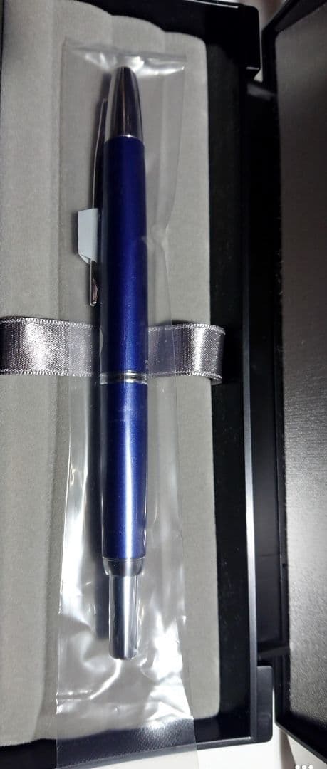 PILOT Capless 万年筆 F ダークブルーマイカ