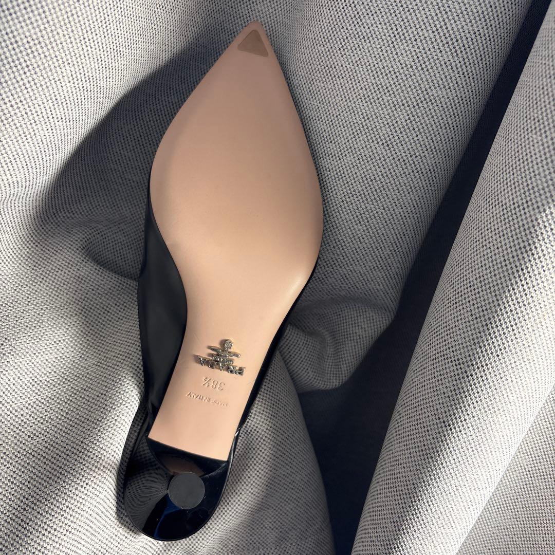 PRADA ロゴ ミュール サンダル38.5黒色 レザー 新品未使用 正規品