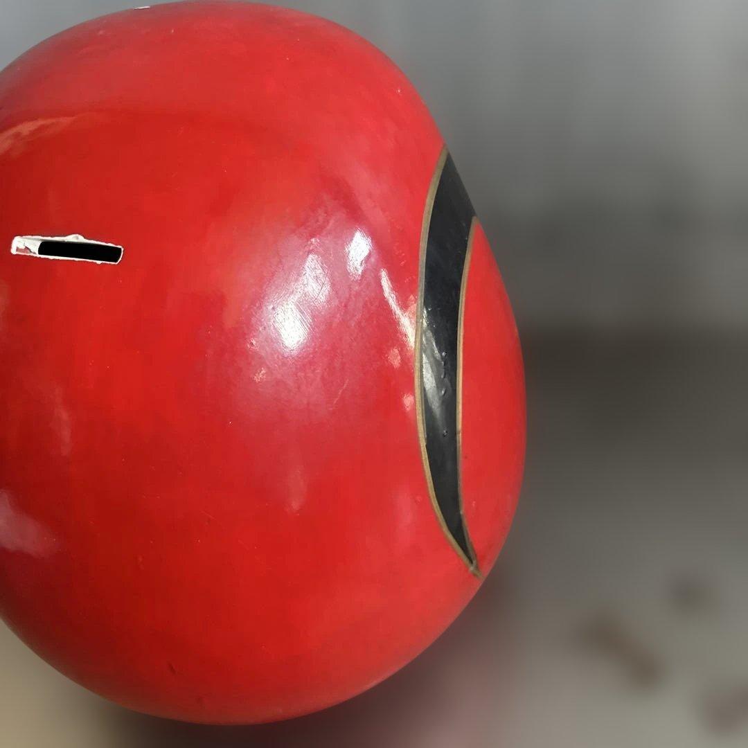 お値下げ❣️ヴィンテージ希少品‼️陶器ダルマ貯金箱　赤色の達磨 置物