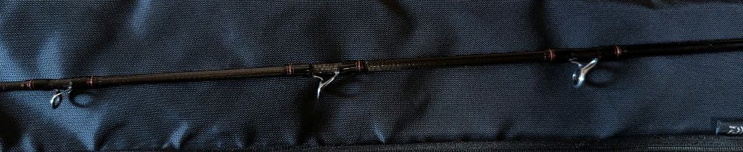 シミにさせて頂きました。 73MH 190　美品