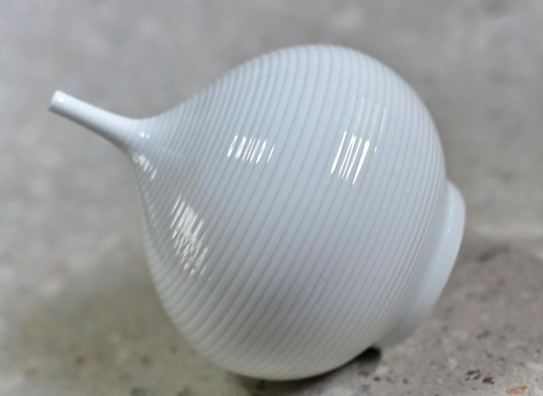 白磁細口線段壺【極上品】山口幹彦作　共箱