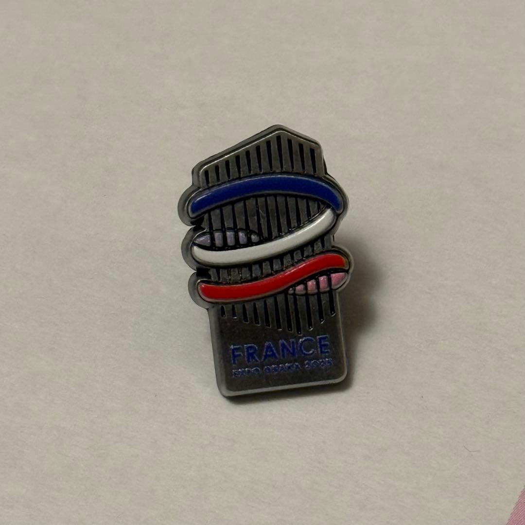 レア　大阪関西万博　フランス館　ピンバッジ