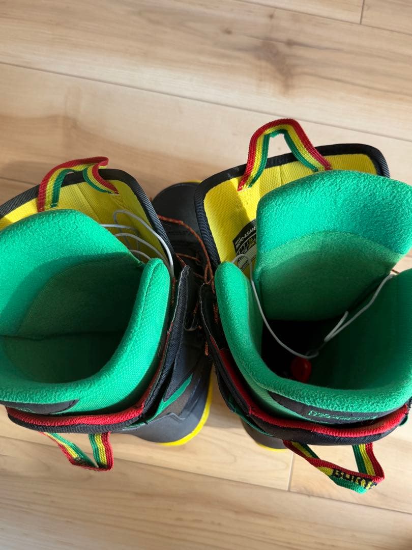 バートンスノーボードブーツ 男性用　美品　２６.0センチ