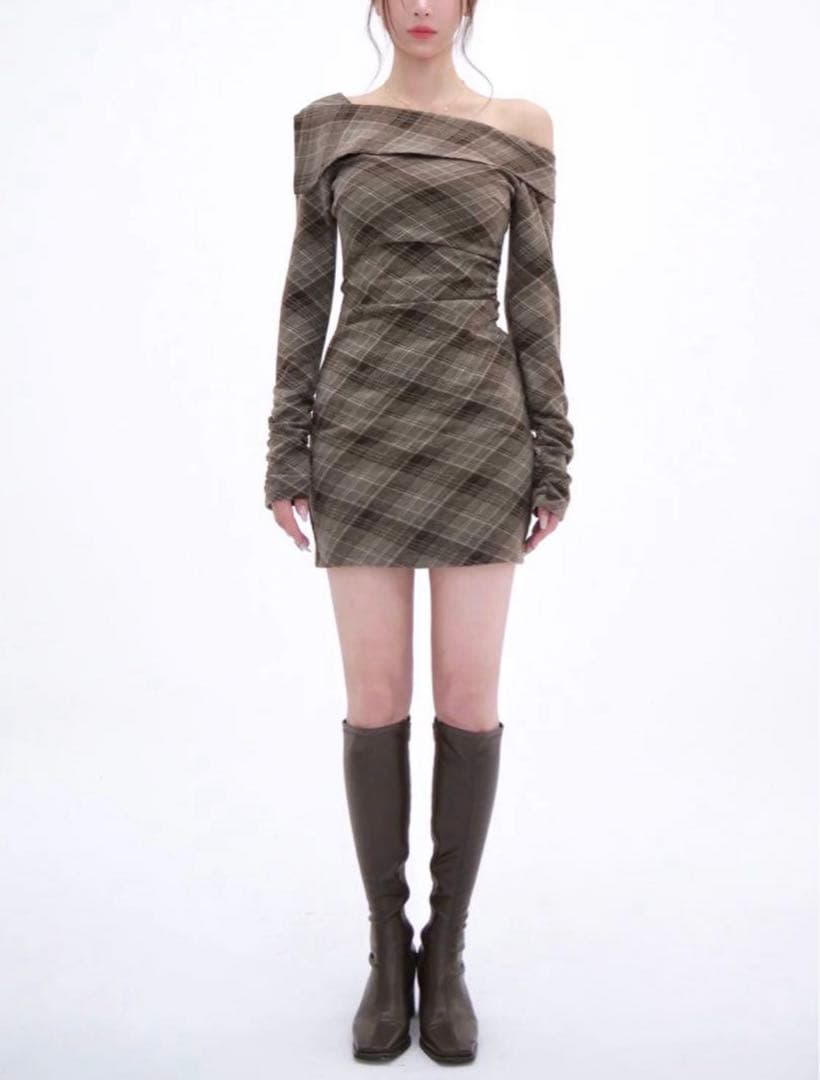 イロンyilon オフショルダー チェック柄 ミニワンピース