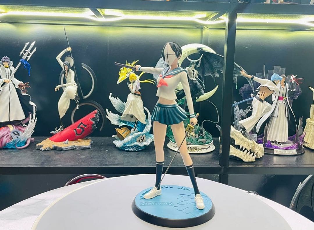 BLEACH 矢胴丸リサ ガレージキット ガレキ スタチュー①