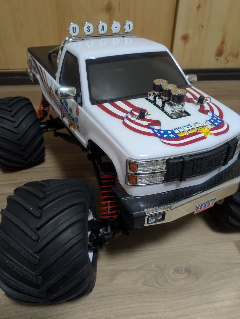 Kyosho USA-1 ラジコン　モンスタートラック　1/8 オフロード　京商