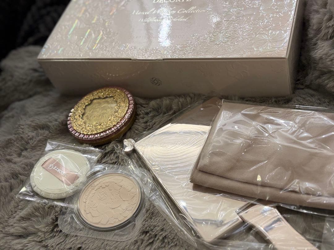 【お正月セール！】デコルテ　マルセルワンダース2024