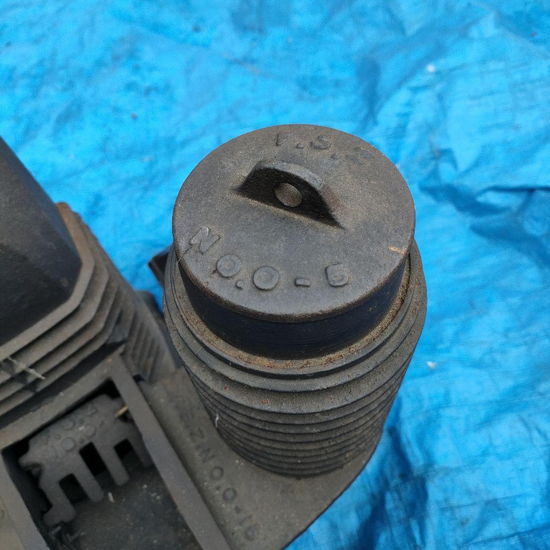 福禄ストーブ 高さ48cm 重さ21kg 梱包発送たのメル便 鋳物 石炭 薪